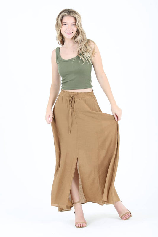 WOMEN’S SKIRT WITH SLIT