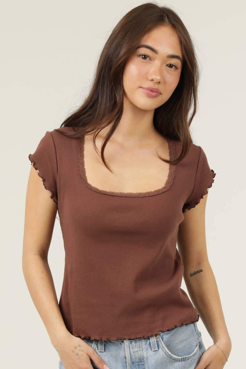 RIB KNIT LACE TRIM SHORT SLEEVE TOP