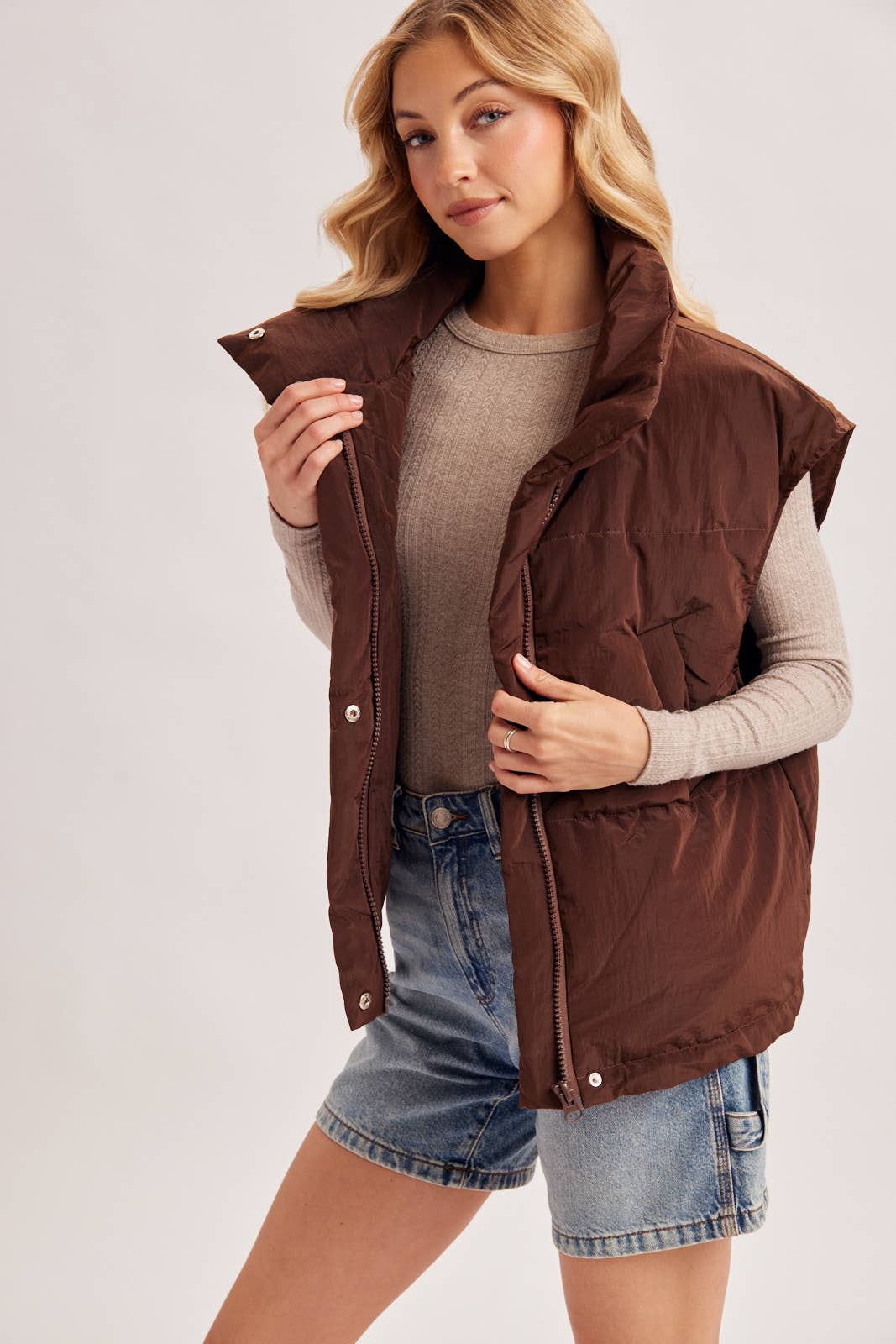 OVERSIZED HIGH NECK QUILTED PUFFER VEST