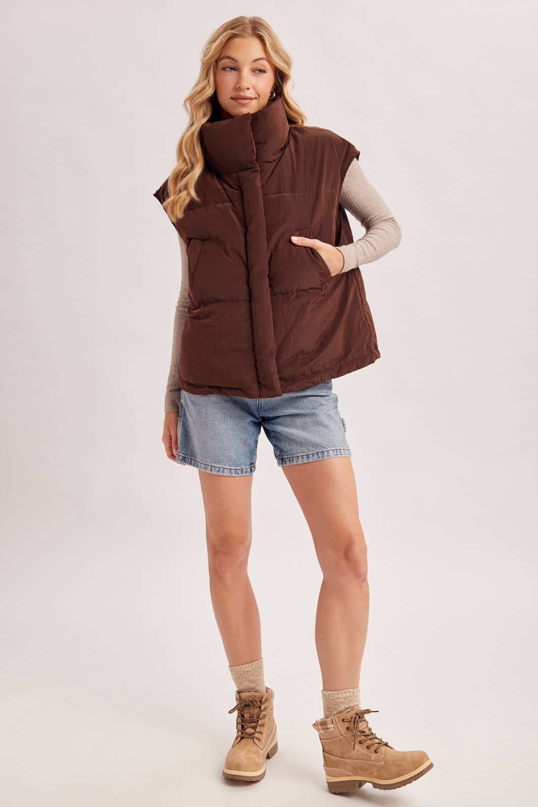 OVERSIZED HIGH NECK QUILTED PUFFER VEST