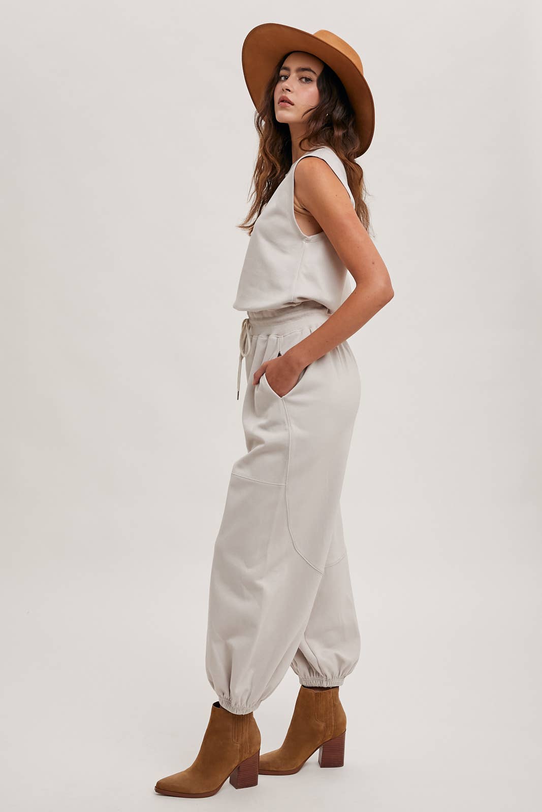 DRAWSTRING WAIST SLEEVELESS KNIT ACIVE JUMPSUIT