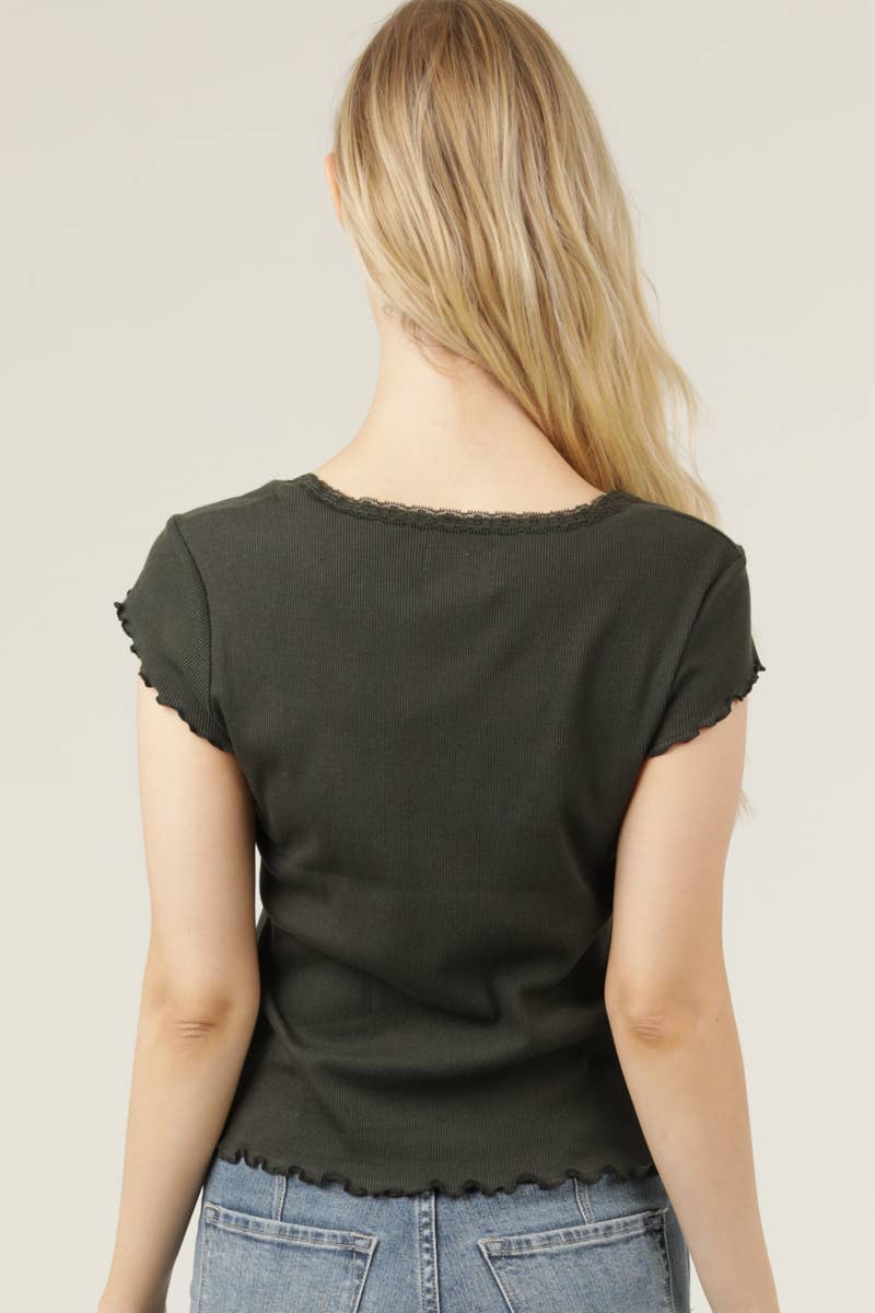 RIB KNIT LACE TRIM SHORT SLEEVE TOP