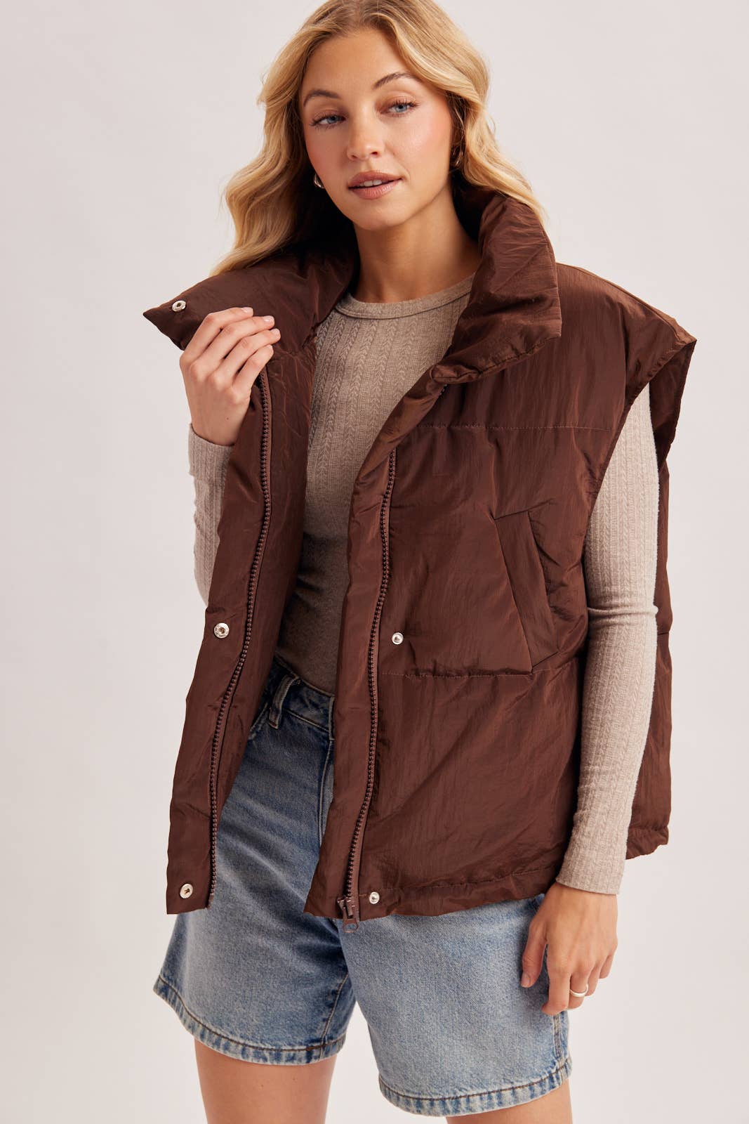 OVERSIZED HIGH NECK QUILTED PUFFER VEST