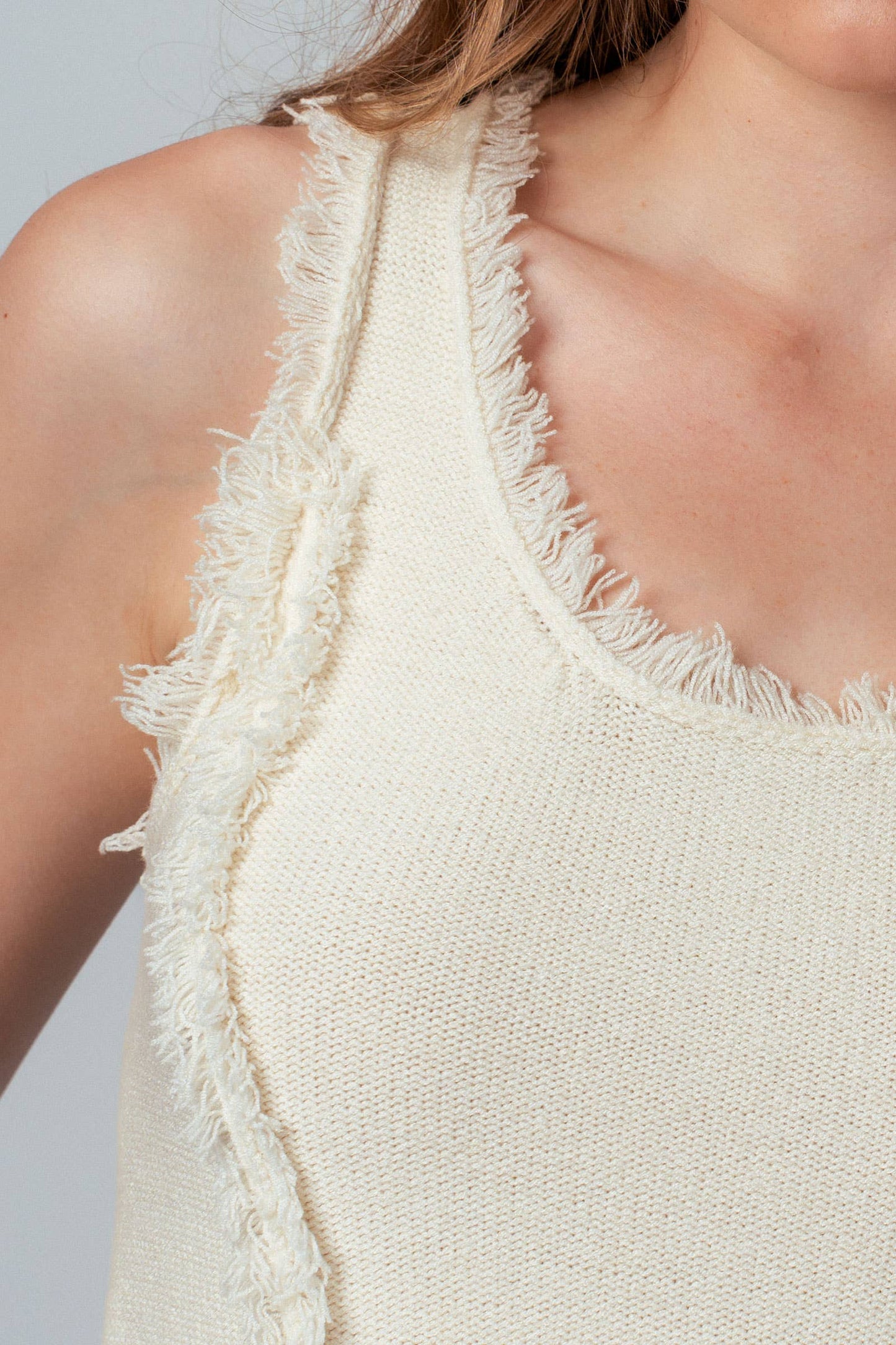 Frayed Trim Textured Knit Sleeveless Top